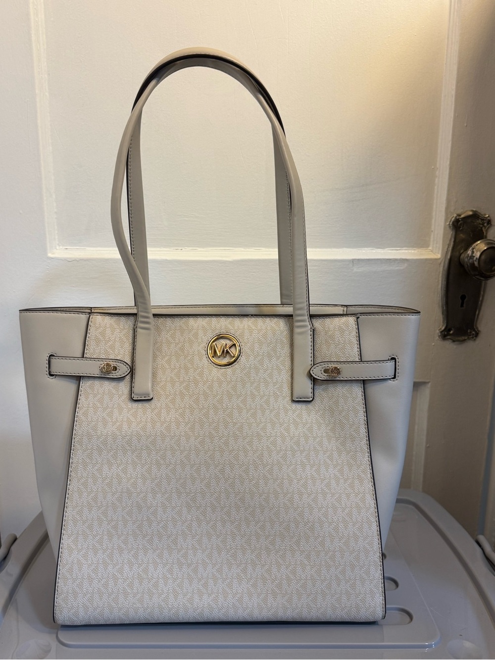 Michael Kors Cream and Light Beige Signature Tote